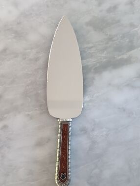 Danforth Pewter Stainless Steel Cake/Pie Server with Brown Decorative Handle